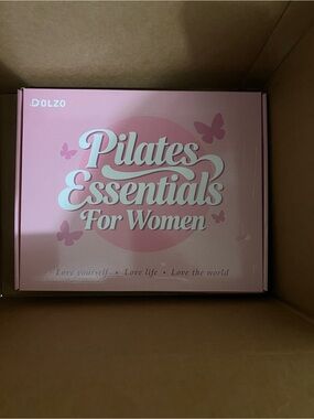 Dolzo Pilates Essentials For Women Pilates Exercise Kit in Pink NWT